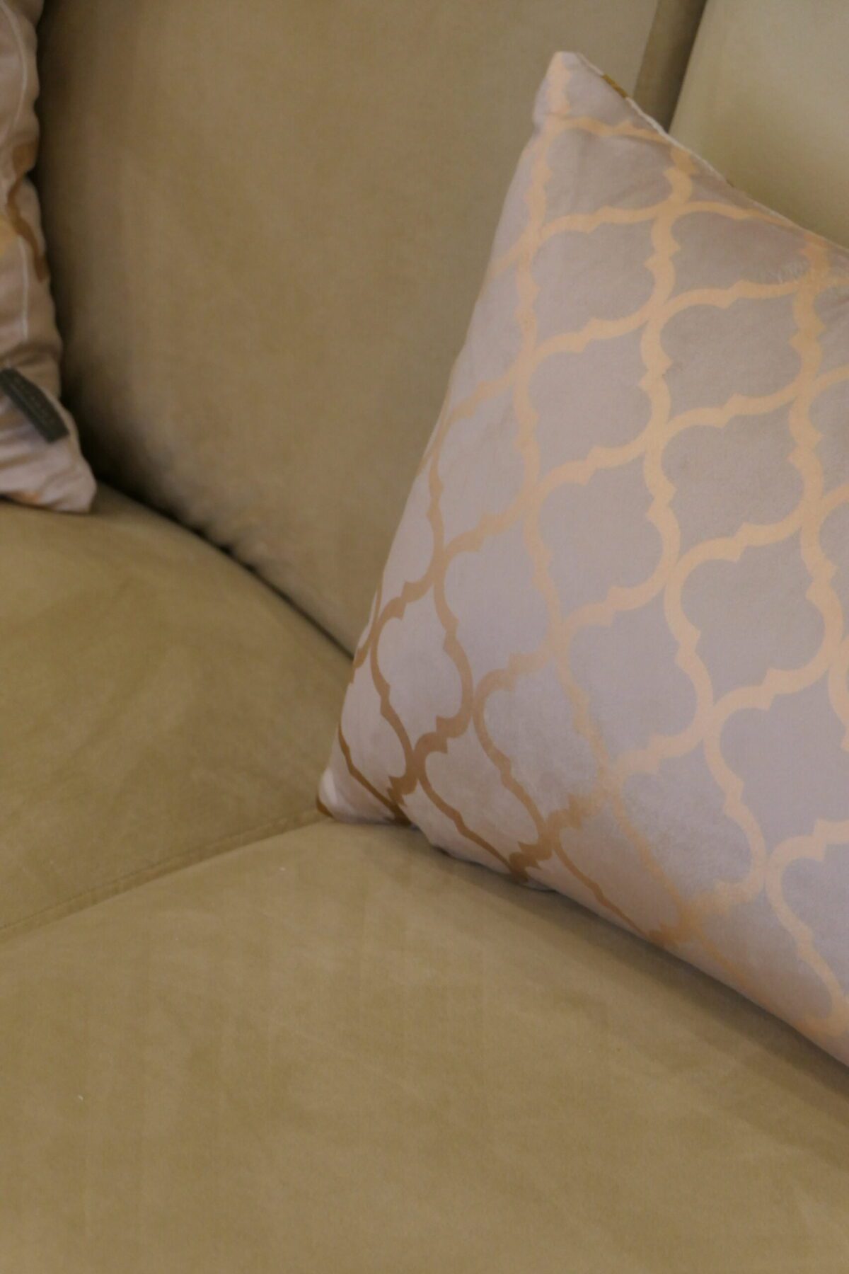 P1210111 Mid Century Sofa