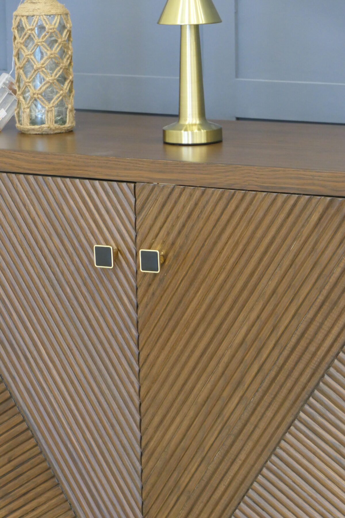 P1210925 Walnut Console